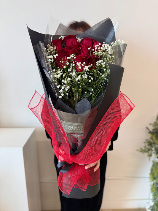 Long-Stem Red Roses